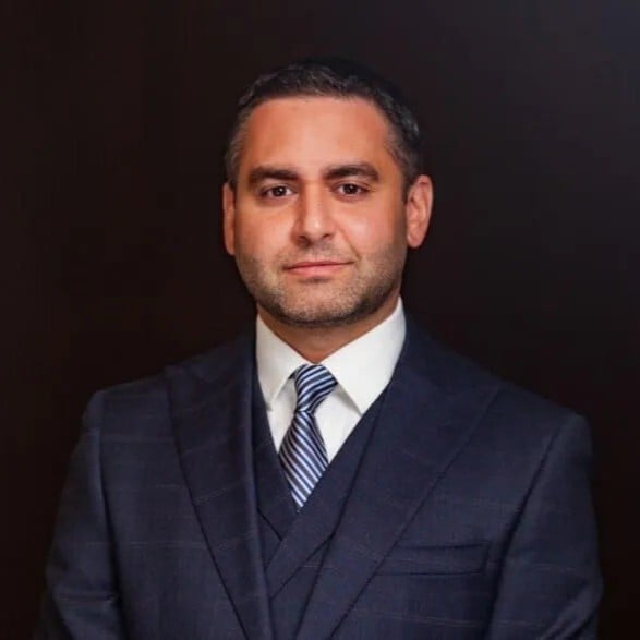 Shalomi Abraham, Senior Vice President, Head of Legal, Invesco Canada